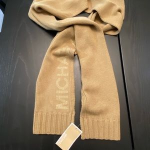 Michael Kors scarf